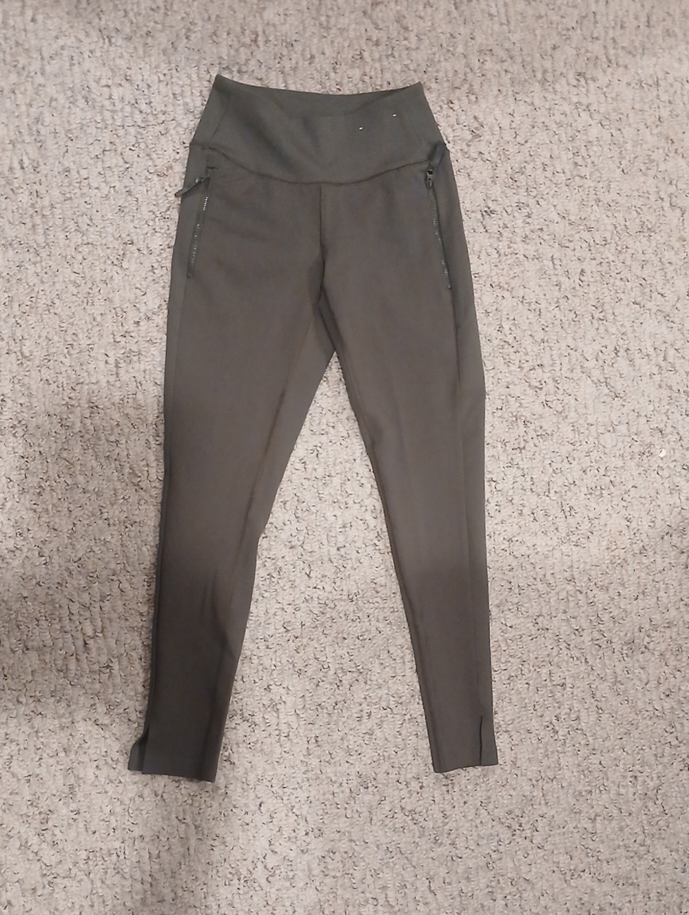 High-Rise Olive Green Performance Leggings with Zip Pockets